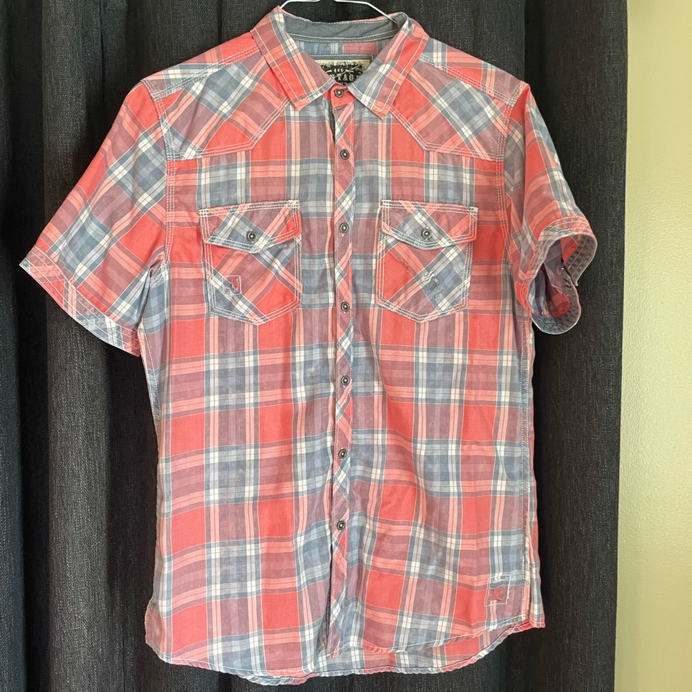 Buckle brand short sleeve button up shirt
